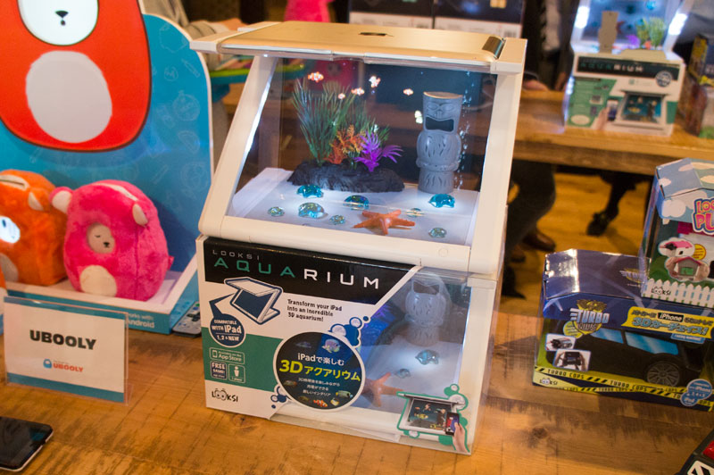 Looksi Aquarium ルクシィ アクアリウム の通販 スマホやタブレットで遊べるおもちゃ スマートトイ の通販